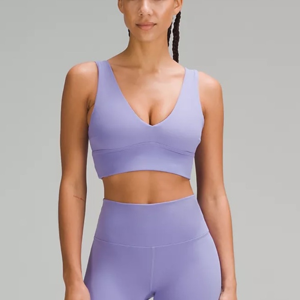 lululemon Align V-Neck Bra
Light Support, C/D Cup